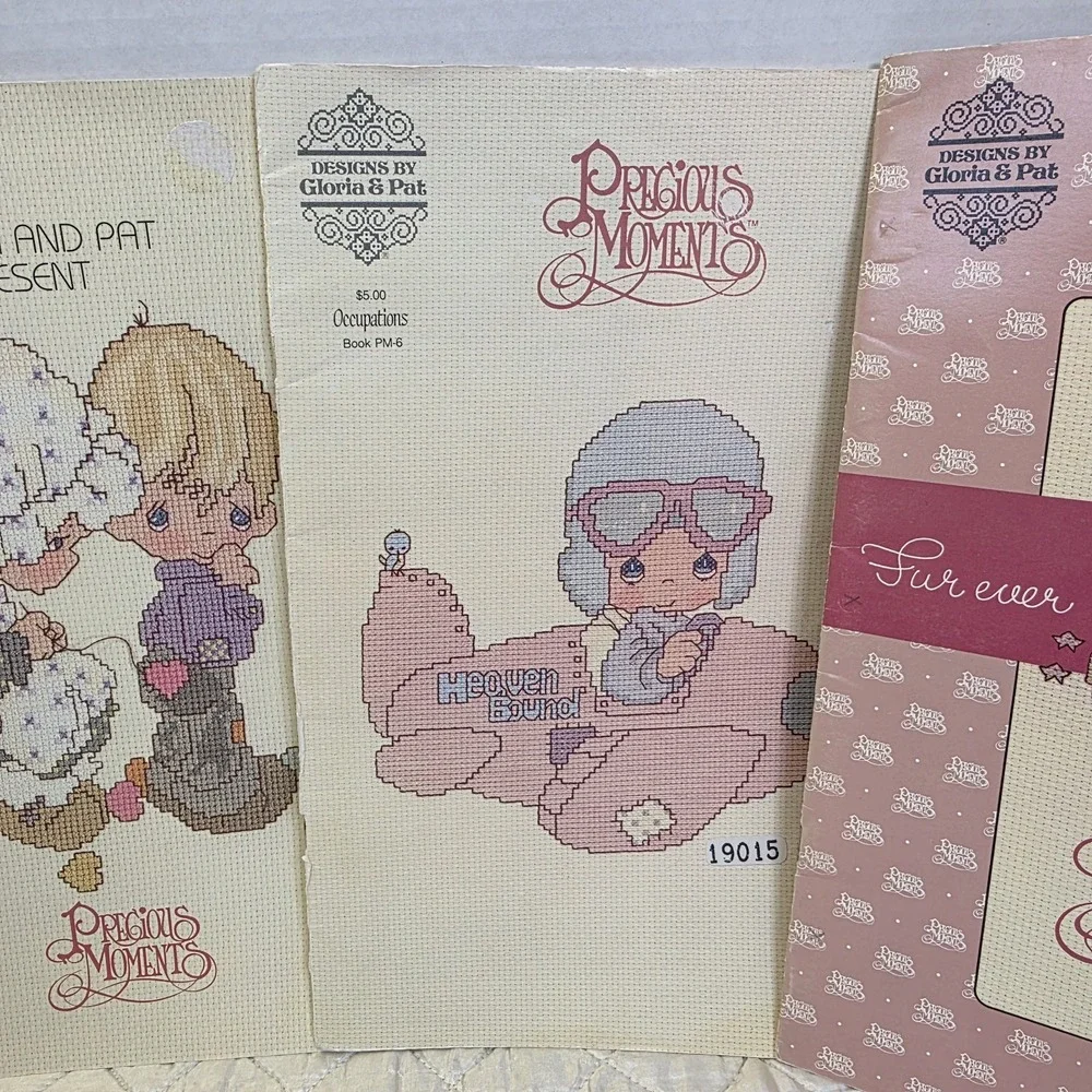 Lot Of 4 Vintage Precious Moments Cross Stitch Pattern Books Gloria & Pat 1980s